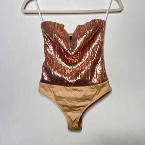 NWT Lulus Gold Sparkle Sequin Bodysuit – Women’s Size XS